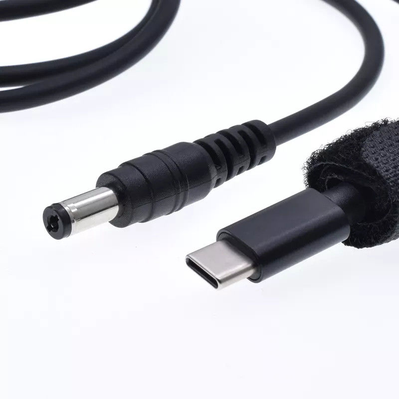 Ligne d'alimentation USB DC 5V à DC 9V / 12V Prise 2.1x5.5mm