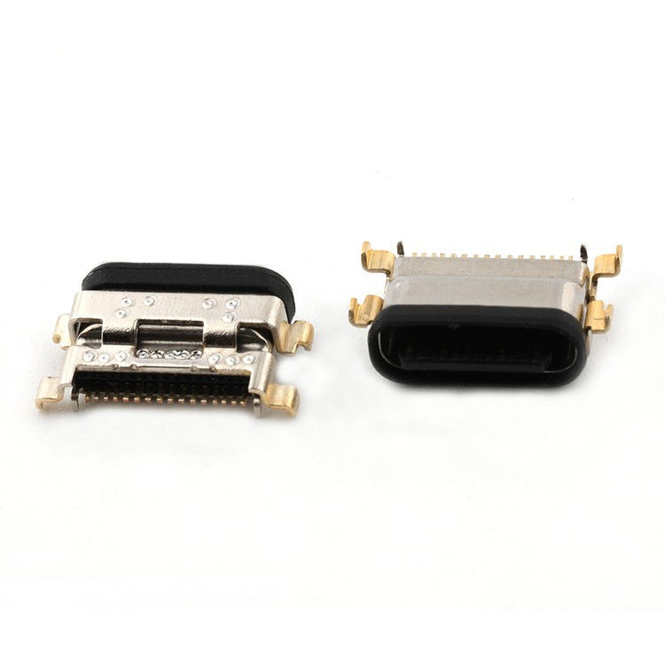 Le connecteur de prise USB de type C pour femme.